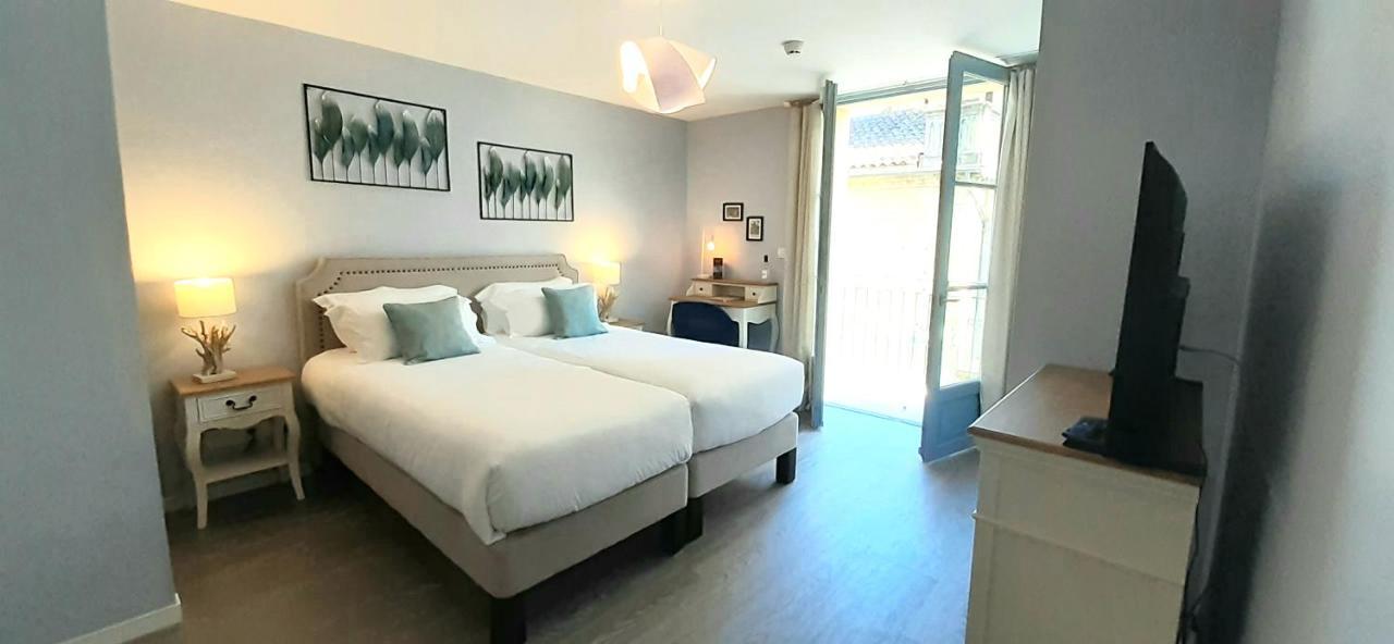 Hotel-Restaurant Des Augustins Saint-Cyprien  Zewnętrze zdjęcie