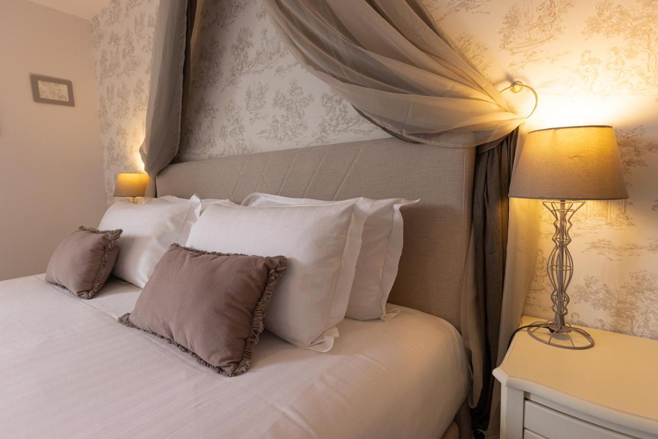 Hotel-Restaurant Des Augustins Saint-Cyprien  Zewnętrze zdjęcie