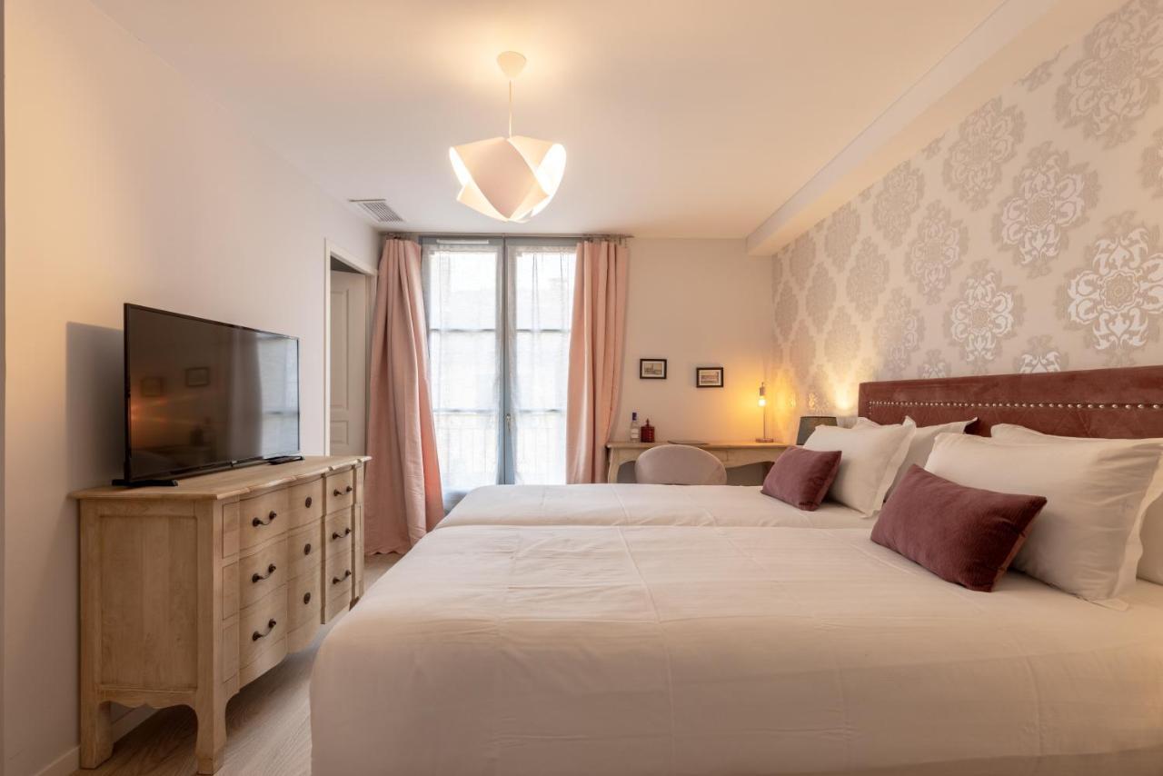 Hotel-Restaurant Des Augustins Saint-Cyprien  Zewnętrze zdjęcie
