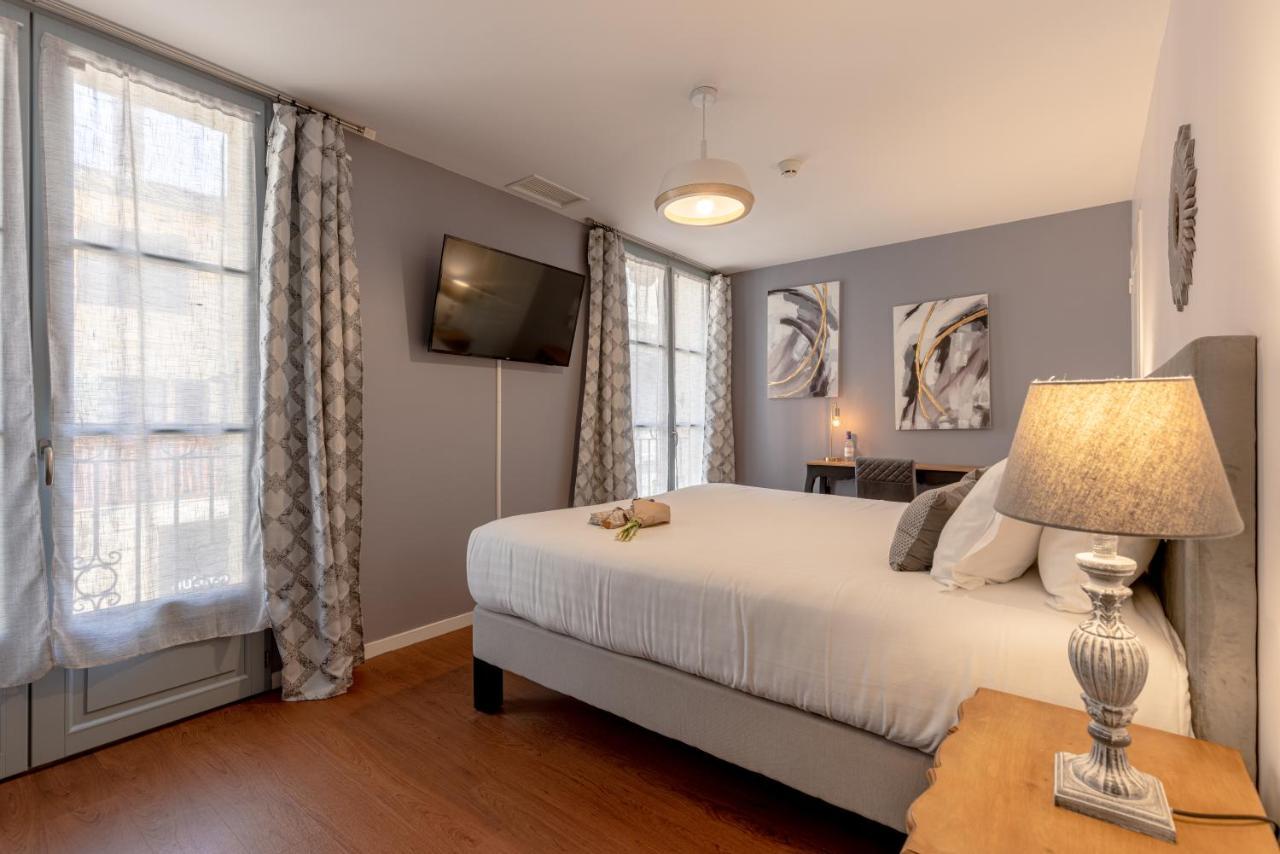 Hotel-Restaurant Des Augustins Saint-Cyprien  Zewnętrze zdjęcie